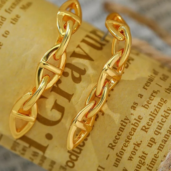 ⚡️Insta gold plated chain earrings - Picture 4 of 4